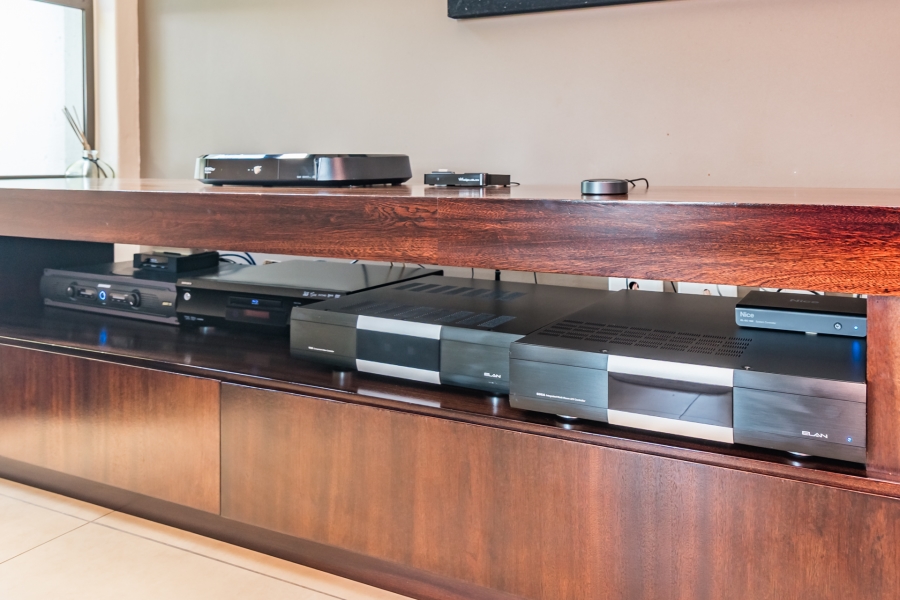 5 Bedroom Property for Sale in Hartebeesfontien AH North West